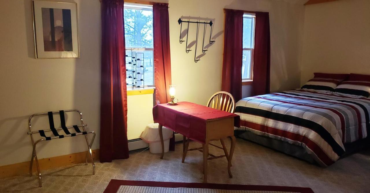 Mickelson Trail Treehouse Suite In The Heart Of The Beautiful Black Hills Hill City Exteriör bild